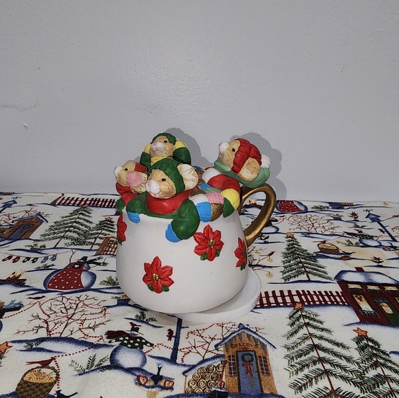 House of Lloyd Other - 🎄139 House Of Lloyd Cup Of Good Cheer Musical Box Multicolor Ceramic 1992